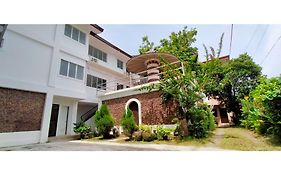 Oyo 799 Ddd Habitat Iloilo